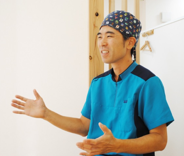 優しい男性歯科医師