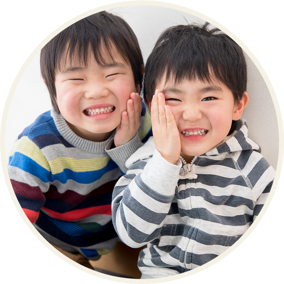 二人組の子供